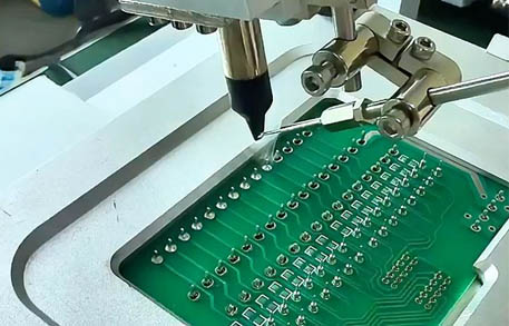 Maintain Automatic Soldering Machine