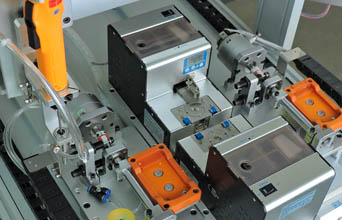 Principle of Automatic Screw Locking Machine